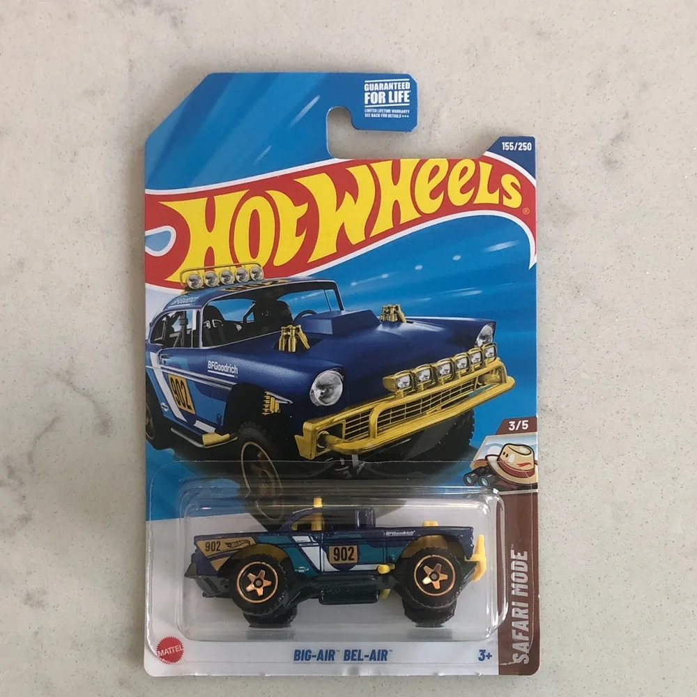 Mattel Hot Wheels Big-Air Bel-Air - Blue and Yellow